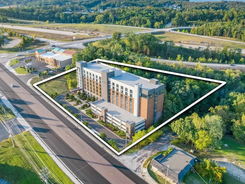 Broadwater Bay Hotel