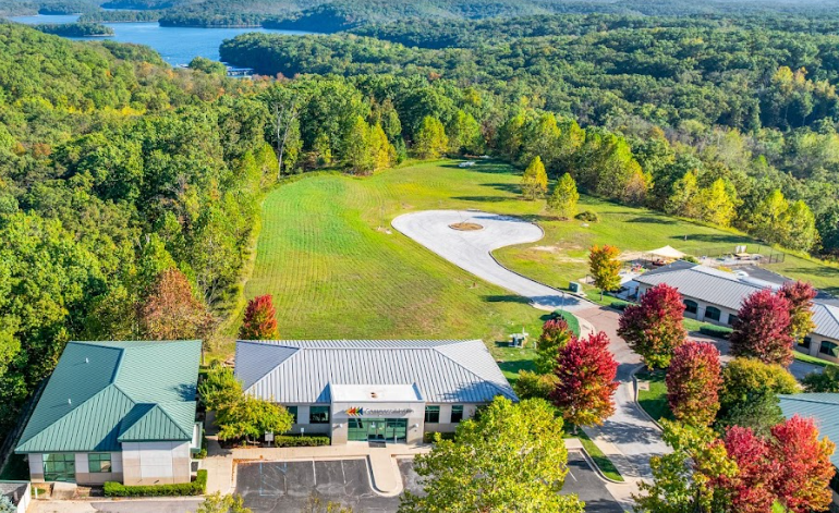 b756af0c95544da780c45bf727f90a90